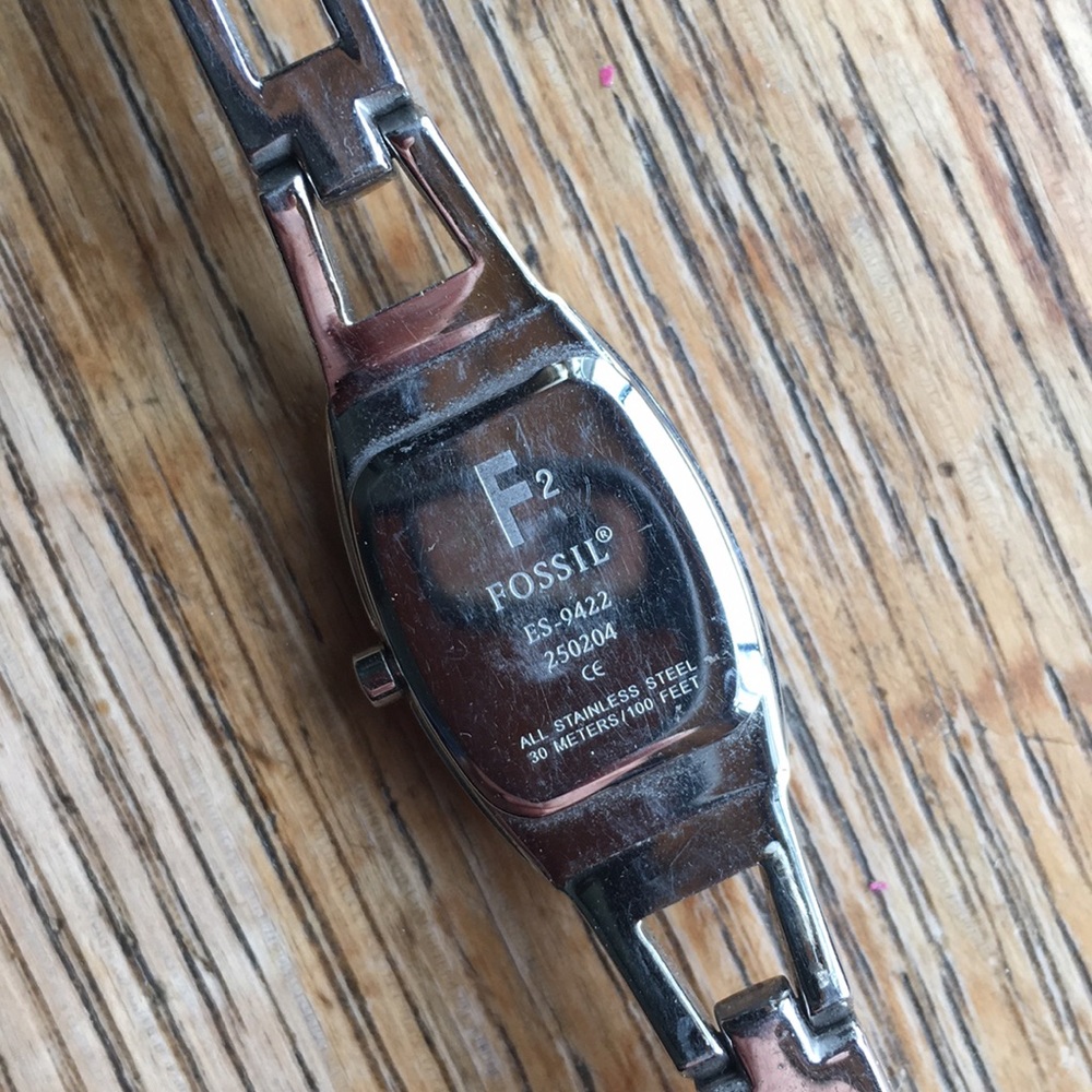 FOSSIL Watch For Ladies - Picture 4 of 4